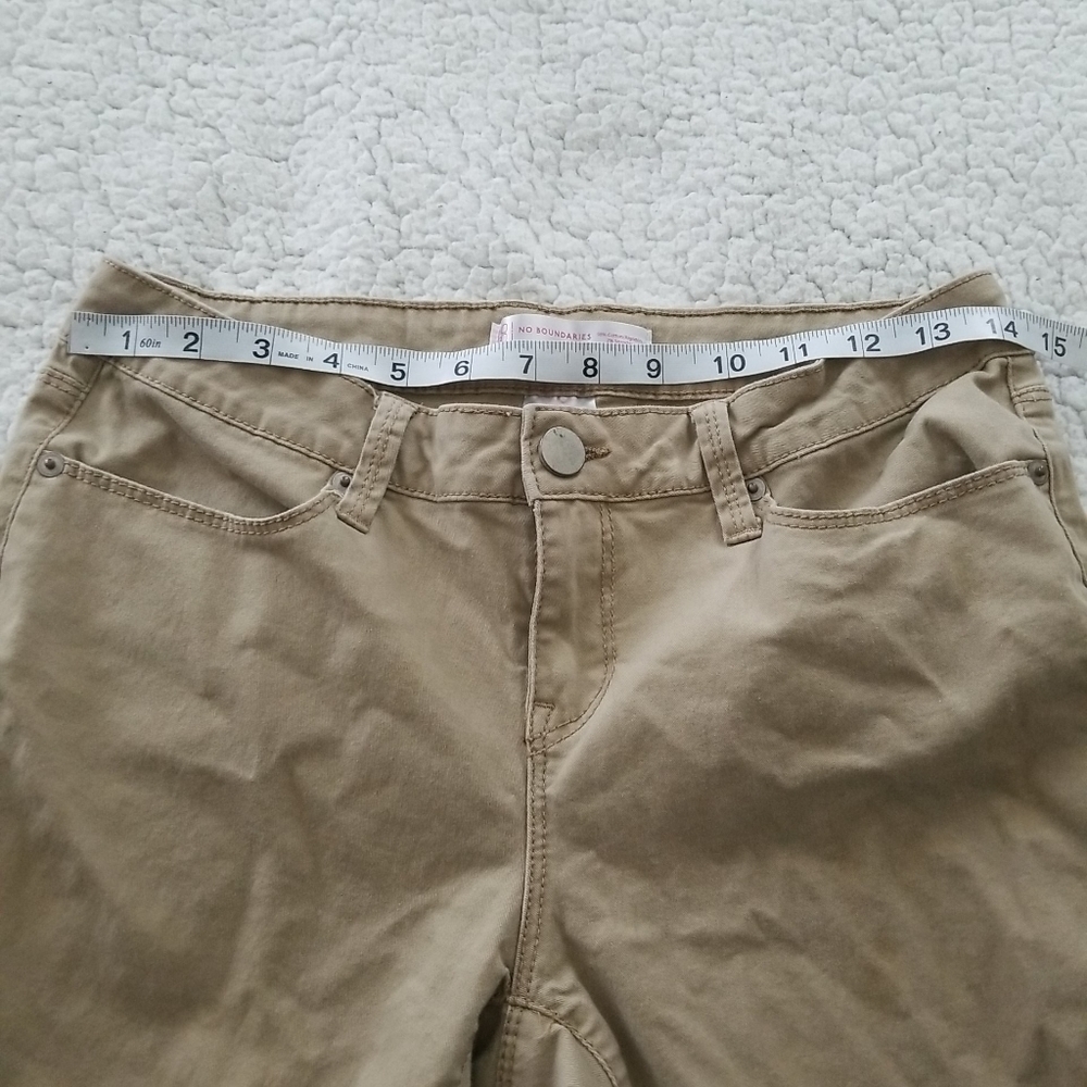 No Boundaries Women's Skinny Pants - Picture 5 of 12
